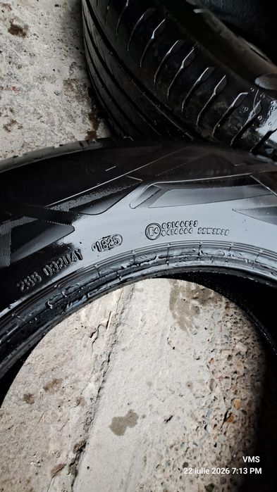 Cauciucuri de vară Continental 215/65/17