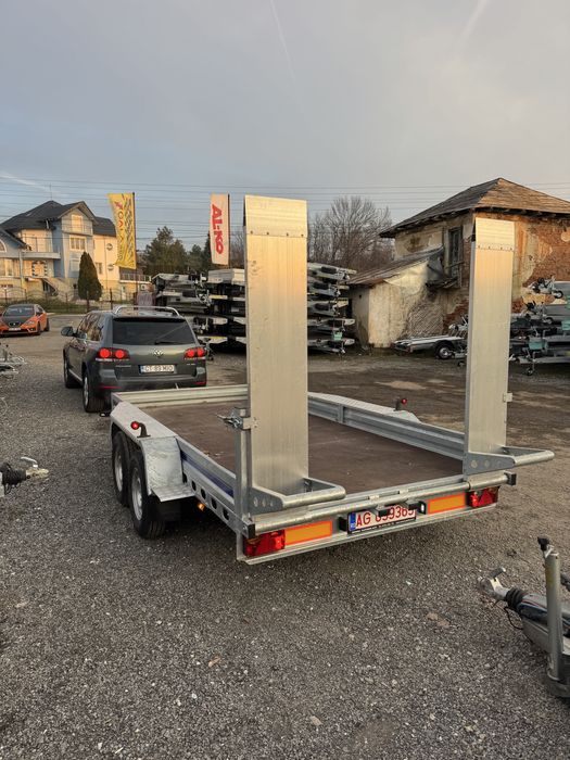 Transport utilaje/ambarcatiuni pana in 3500 kg , platforma Noua