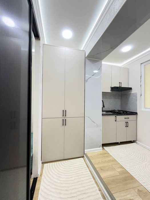 Чиланзар-8 кв 1-2/4/4.30м2 Срочно Продам квартиру срочно