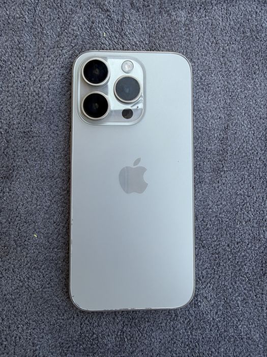 IPhone 15 pro 128