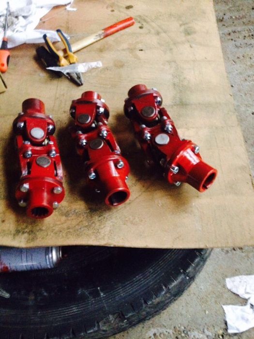 REPARATII Cardane Camioane cu 4,8,10,12 gau FLANSA AB dm 180 mm, 150mm