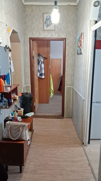 Продам трёх комнатную квартиру