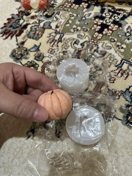 Молд силиконовый в форме мандарина