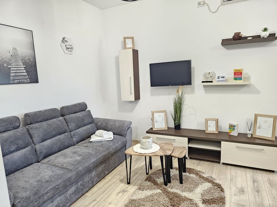 Inchiriez apartament 2 camere  Concept Residence