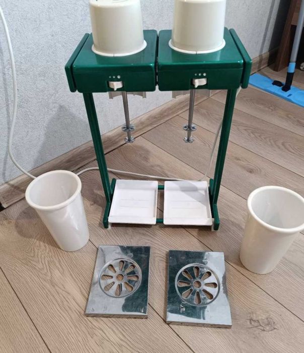 Миксер для молочных коктейлей СССР новый