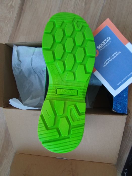 Ниски работни обувки SPARCO INDY FORESTER Low S3S,
номер 44