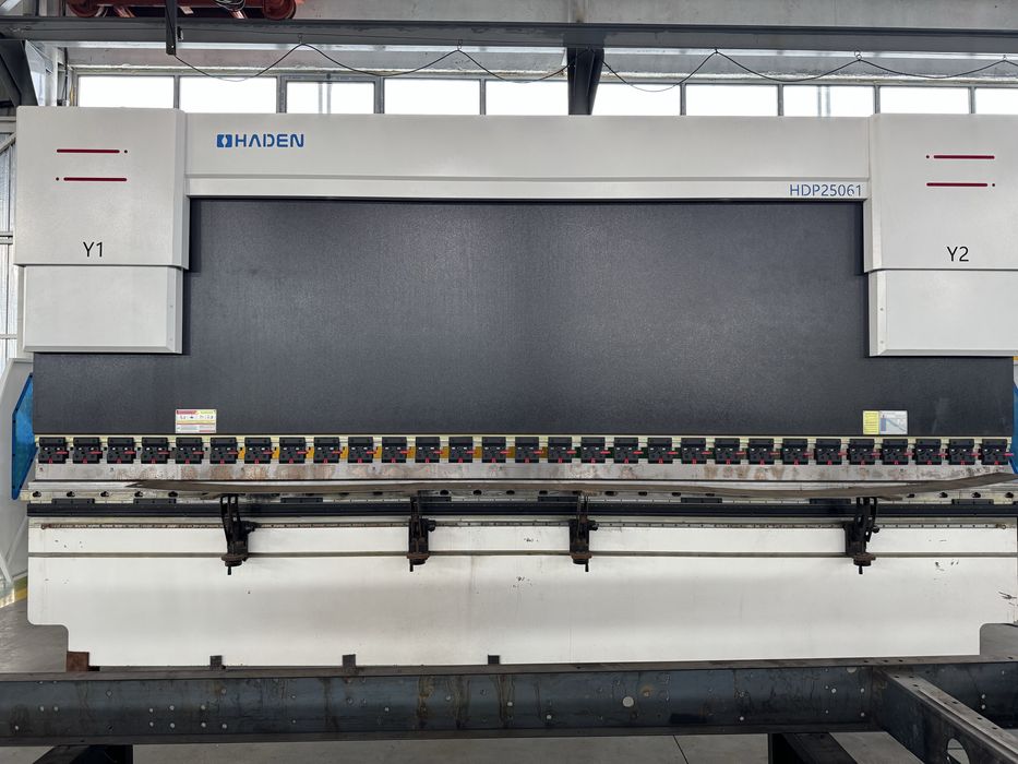 /Услуга/Гибка металла/Листогиб 6м