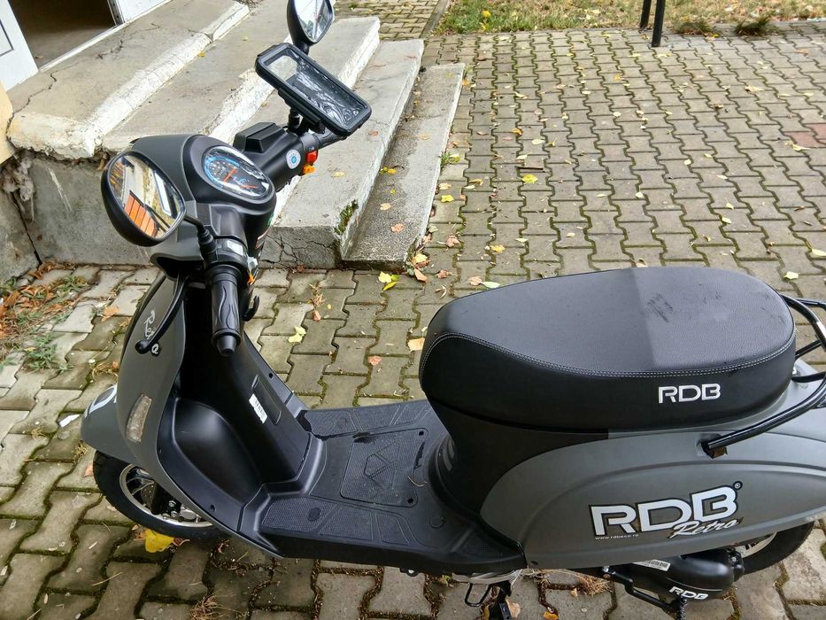 Scuter pe Benzina RDB BELLA