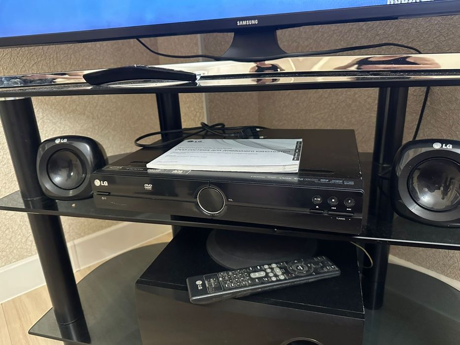 Продам ЛЭД Телевизор 129Д., Домашний кинотеатр.