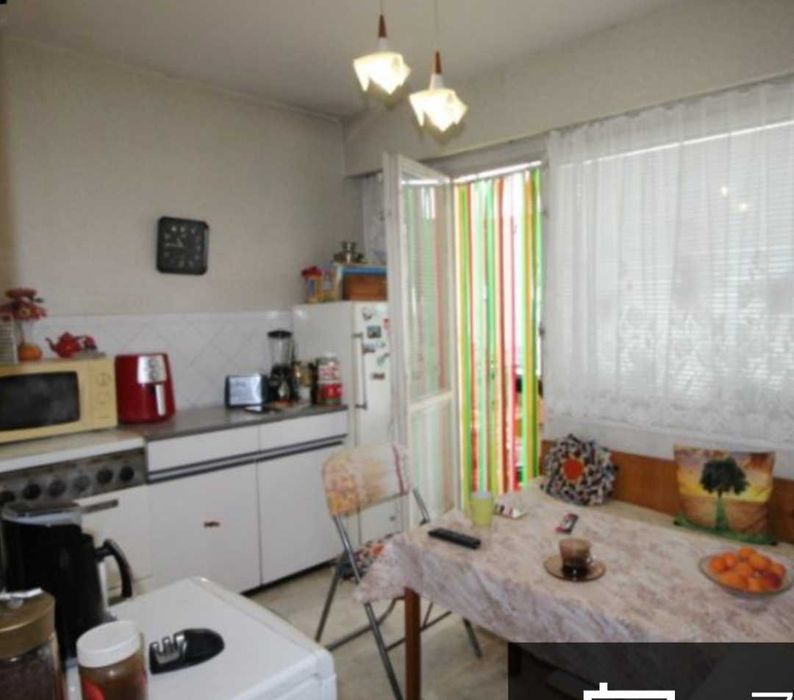 Продава се Тристаен апартамент в Русе, Промишлена зона - Запад - 80 кв.м за 963 €/кв.м - Снимка #3