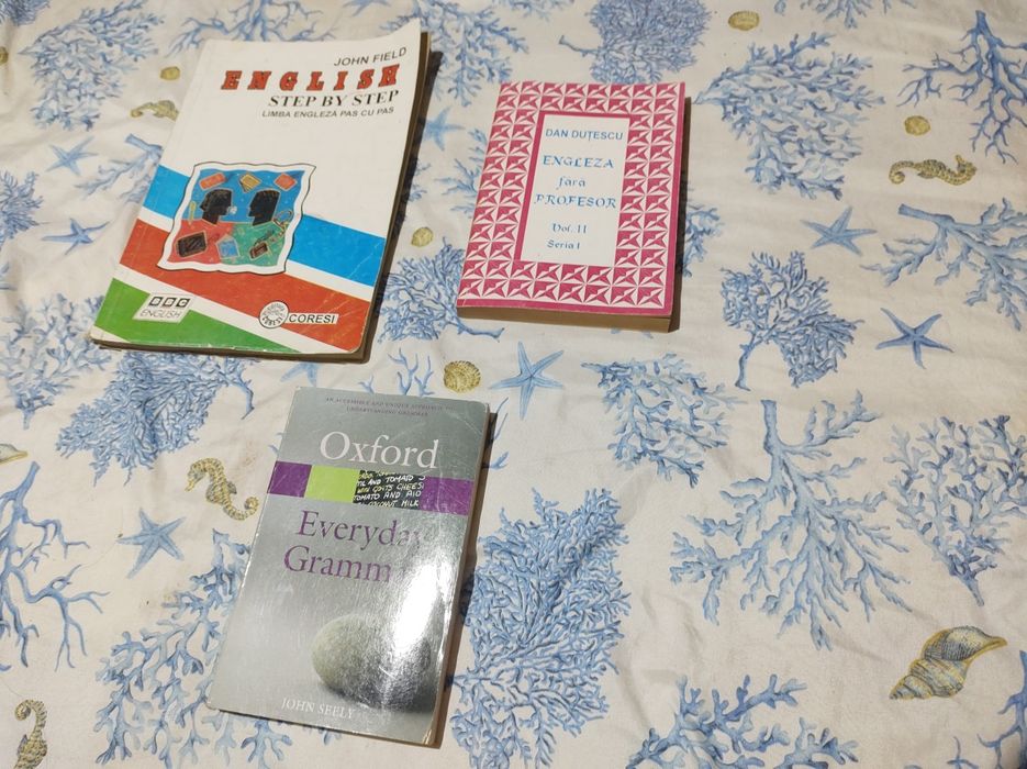 Lot carti limba engleza & Chimie Organica  Teoria Generala a Dreptului