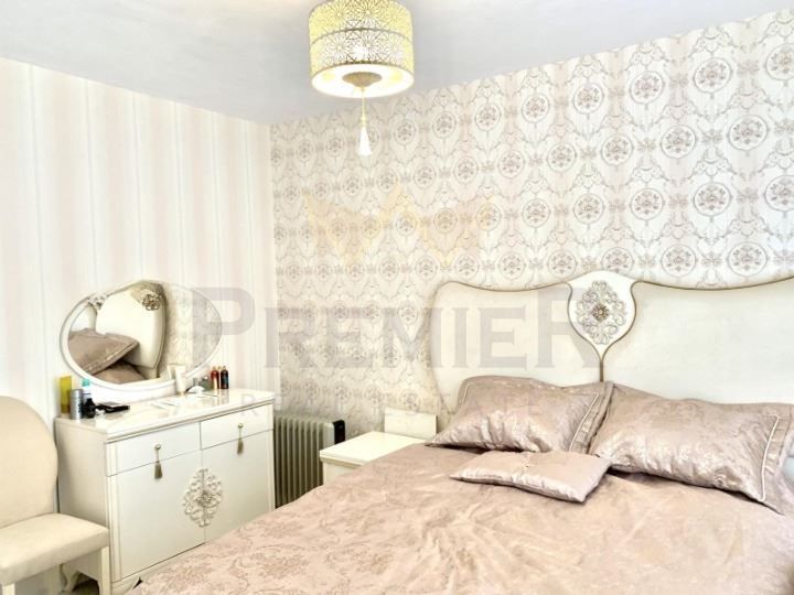 Продава се Тристаен апартамент в София, Малинова долина - 95 кв.м за 3158 €/кв.м - Снимка #3