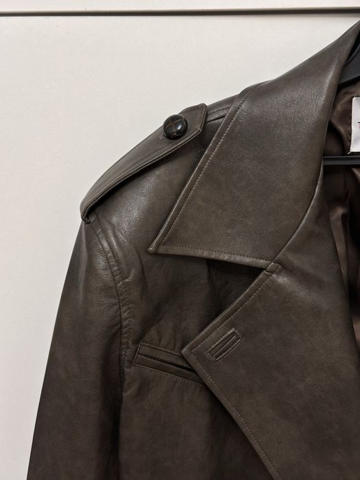 Кожаная куртка(коричневая)