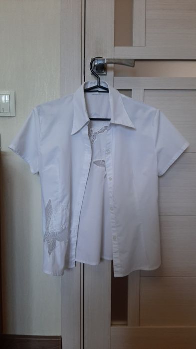 Продам школьные рубашки для девочек