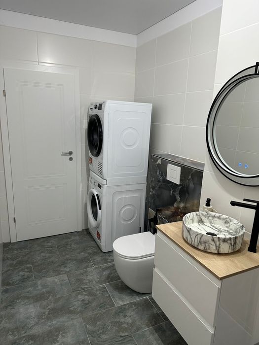Inchiriez apartament bloc Arcada!