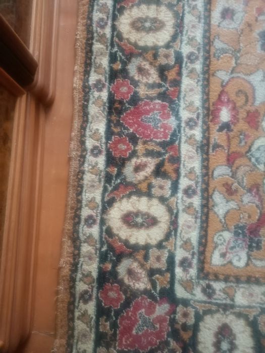 Продам ковер б/у