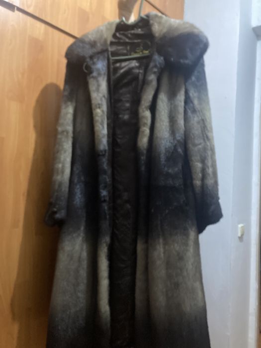 Продаю шубу норкувую