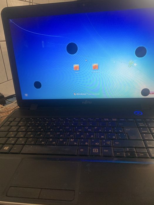 Продам ноутбук Fujitsu