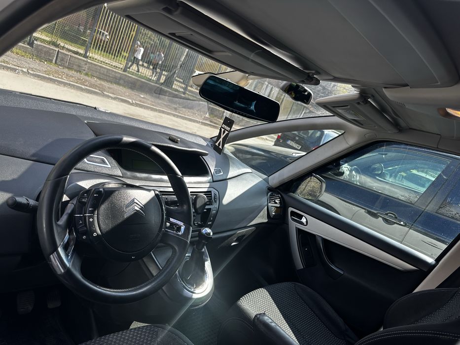 Продавам Citroën Grand C4 Picasso 2009 г.