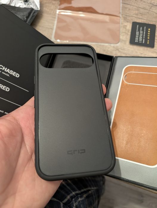 Pixel 9 Pro DBrand Case + Skin leather