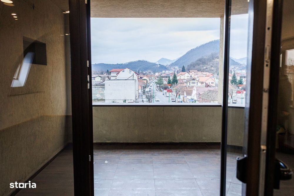 Închiriere Birou Clasa A – 170 mp în Centrul Brașovului