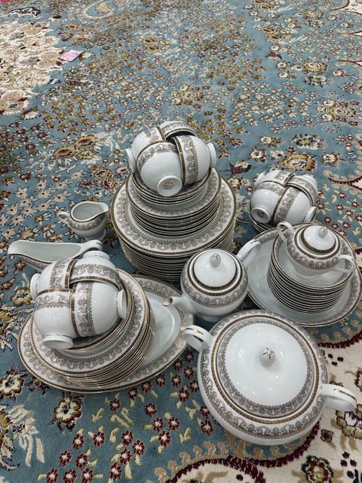 Пасуда  два набора по очень хорошей цене