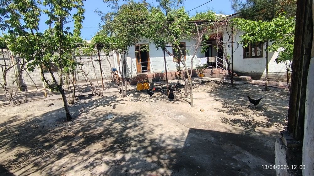 3 sotihli turar joy yer uchastkasi sotiladi svet, suv bor