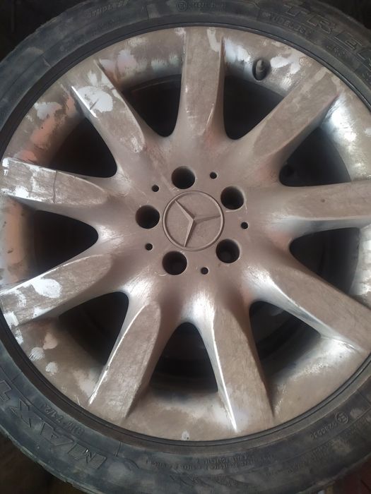 Продам диски на 18 Мерседес