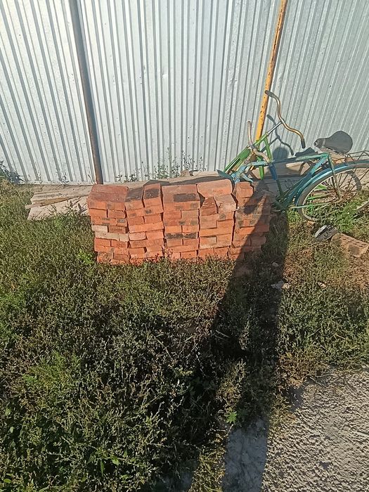 Дерево кирпич труба