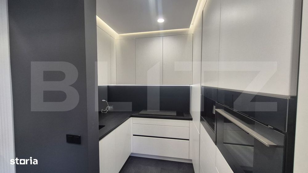 Apartament cu 2 camere de vanzare, 56.80 mp, zona Semicentrala