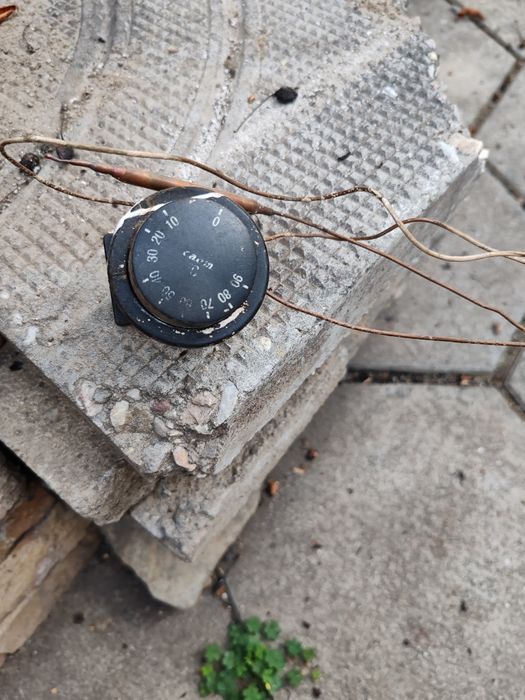 Камина с водна риза в комплект с оборудване за парно