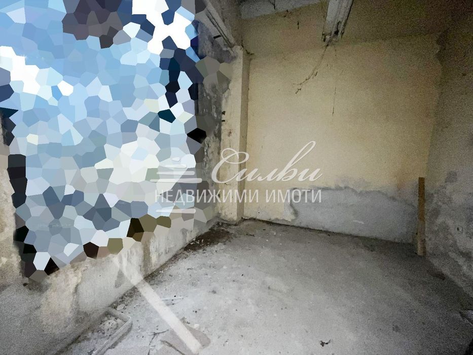 Дава се под наем Склад в Шумен, Промишлена зона - 504 кв.м за 1234.2 € - Снимка #2