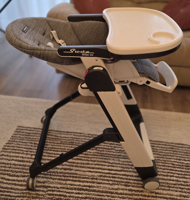 Scaun masă Peg Perego Siesta Follow Me 2în1 – ca nou, foarte elegant