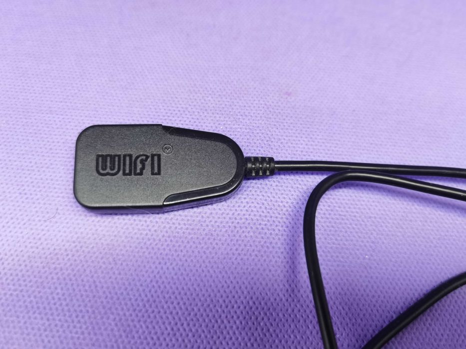 Продавам Anycast – устройство за безжичен стрийминг към телевизор