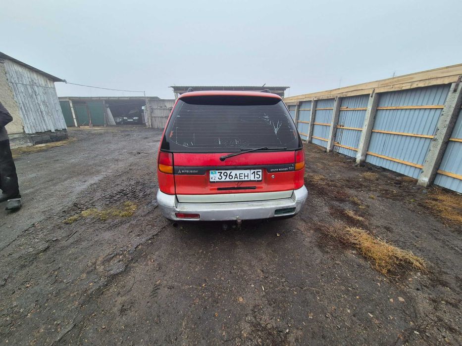 Продам машину митсубиси