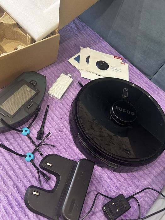 Продам моющий робот пылесос