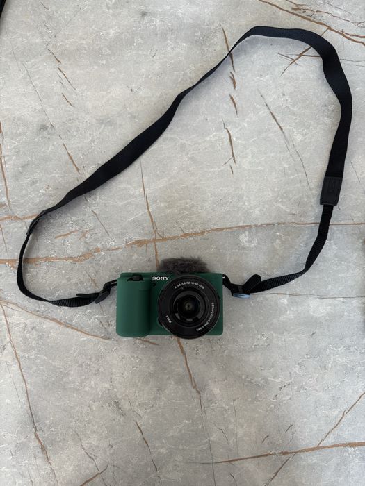 Камера Sony ZV-E10