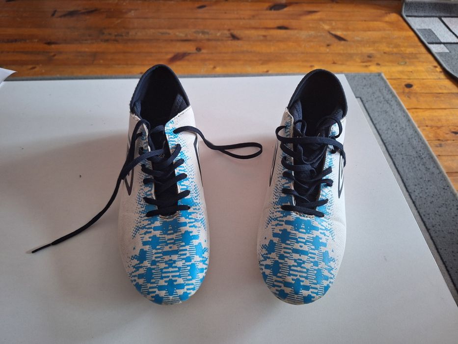 Футболни Бутонки Umbro