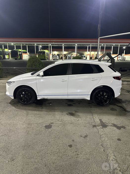 Byd e2 2022 sotiladi
