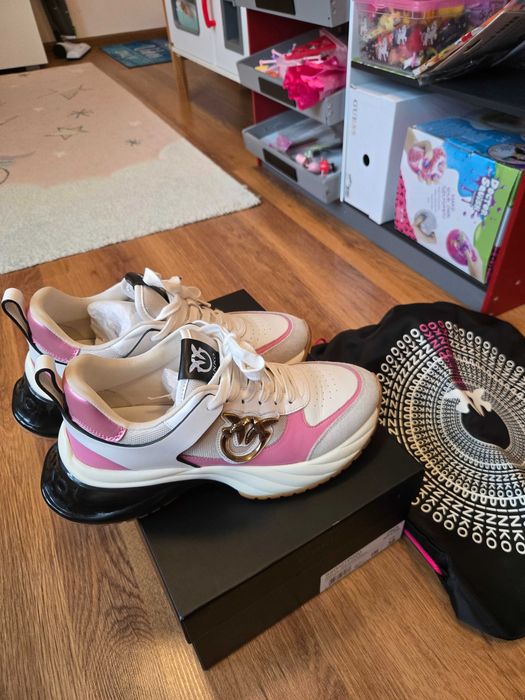 Оригинални маратонки Pinko