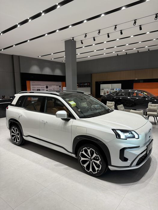 Gac aion V 650 km Rasmiy 3 yil kafolat yoki 100 min km + servis