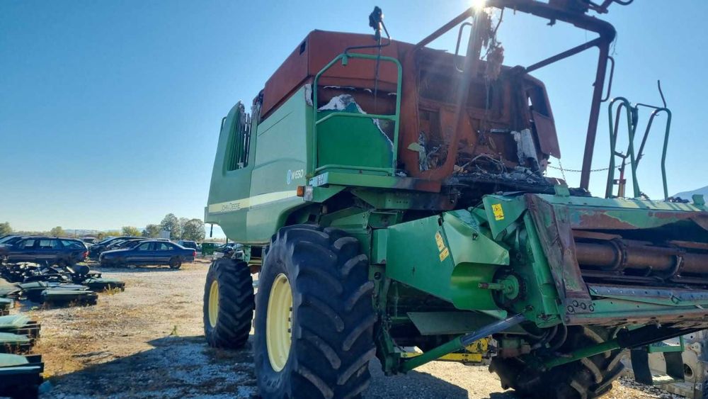 Комбайн на части John Deere W650