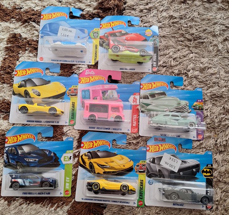 Hot wheels колички