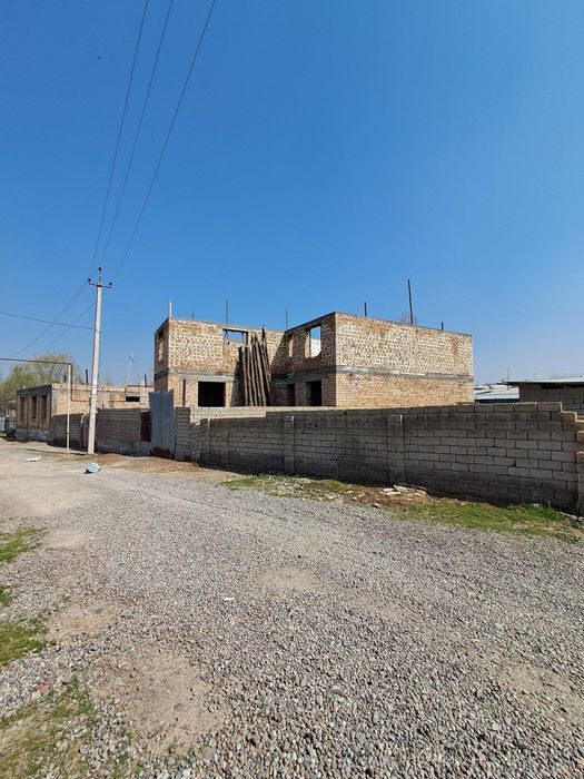 Срочно ховли сотилади