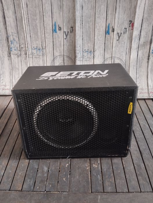 Бас каса с усилвател eton