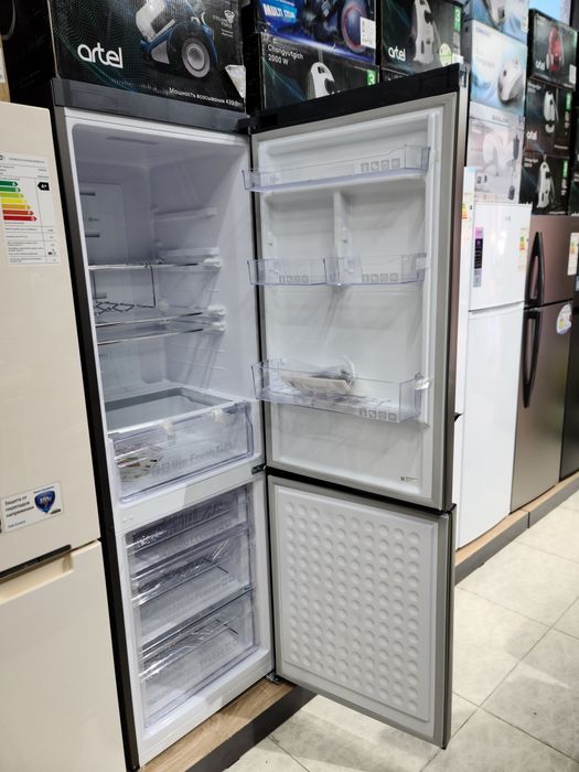 Холодильник Shivaki HD430 inverter