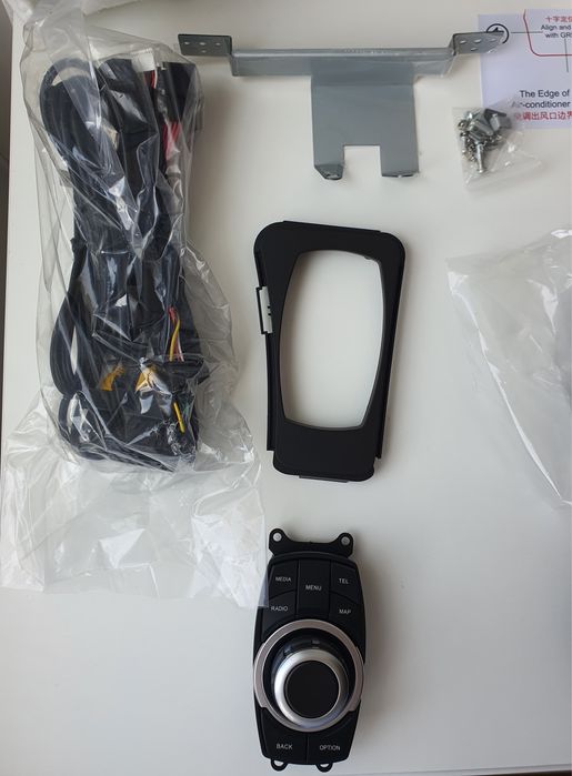 Navigație / Display BMW SERIA 3 E90, E91, E92, E93