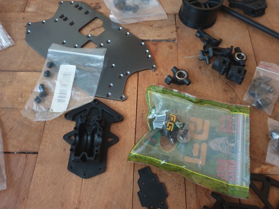 Части  rc thundrer tiger sparrowhawk shumaher mi1