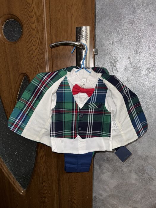 Costum elegant băiețel 3-6 luni – nou, cu etichetă