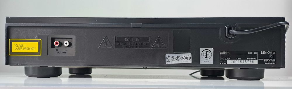Denon DCD 600 CD player classic vintage 1987 burr brown PCM 56 Japan